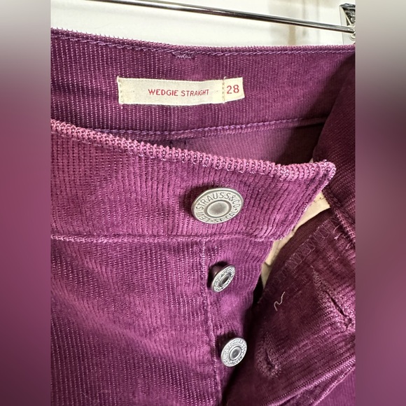 Levi’s Premium Wedgie Fit Straight Corduroy Pants Purple - Picture 7 of 16